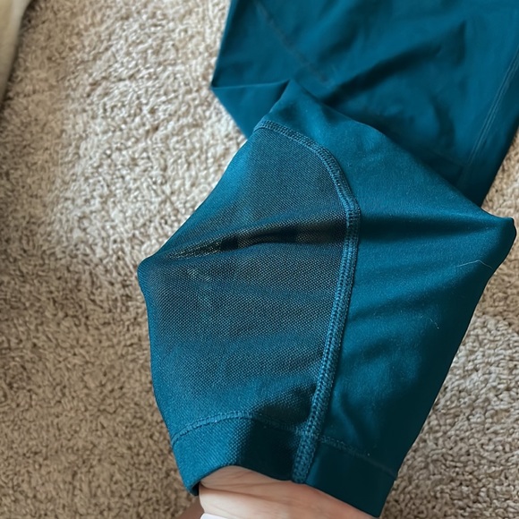 Nike Pros - Picture 3 of 3